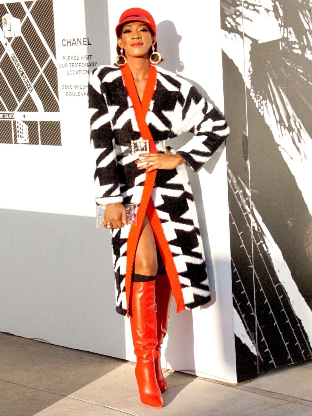Black White Red Trim Contrast Houndstooth Fuzzy Cardigan